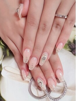 ブライダルネイル