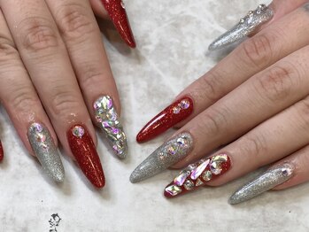 リッシュ(RICHE)/キラキラロングネイル