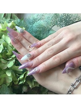 アンジェリーク/チップ長さ出し＆アート　¥16000