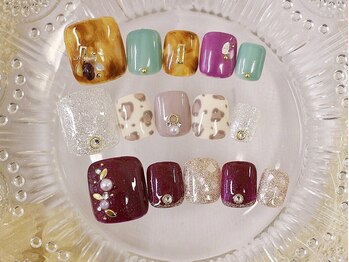 ピノ(PINO)の写真/毎月変わる大人可愛い定額ネイルが豊富！ハイレベルなデザインで一歩先を行くおしゃれネイル★カラー変更可