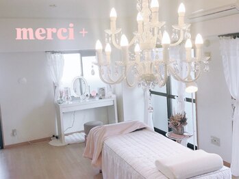 メルシープラス(merci +)の写真/完全個室のプライベート空間【ありそうでなかった】まつ毛×ヘッドスパ等、常に新しいカタチのサロン☆