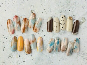 エンリッチ(Enrich)の写真/48種の定額デザインから、私らしく。 2ヶ月ごとの新デザイン＆カラー変更OKで、選ぶ楽しさ無限大♪