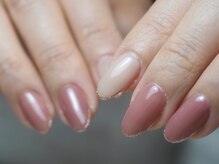 ミーナネイル(miinanail)/先端ラメラインネイル