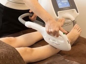 薫風の写真/《9月限定★お顔＋全身脱毛で7800円!!》肌にハリ・うるおい感が出る美肌効果にも注目！