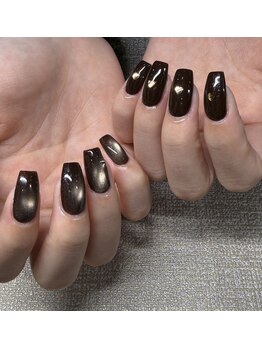 ベティーネイル(Betty)/