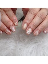 グリッター(Glitter)/3・4月ネイル