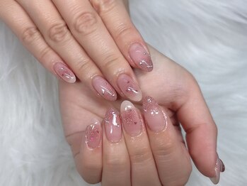 ファンネイル 南森町店(Fun nail)の写真/【南森町駅すぐ】ワンカラー/グラデ/シンプルコース/アートコース等多数用意♪明瞭価格で初めての方にも◎