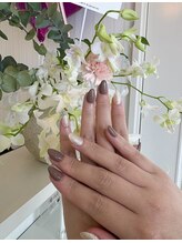 ミッシュネイル(mish nail)/カラーで楽しみ♪シンプルネイル