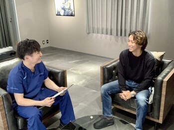 バディーズ(BUDDieS)の写真/夜22時迄営業!仕事帰りにも◎脱毛しながら美肌になれる♪【脱毛無料体験 / カウンセリング】無料クーポン有