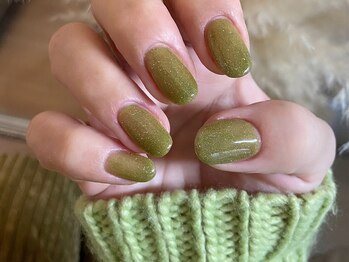 アミュリー ネイル アトリエ(Amury nail atelier)/ピスタチオ くすみカラー 大人