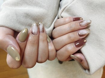 モグネイル(Mogunail)/大理石ちぐはぐネイル