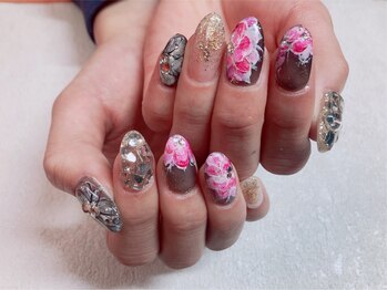 モレリア(morelia)/成人式ネイル