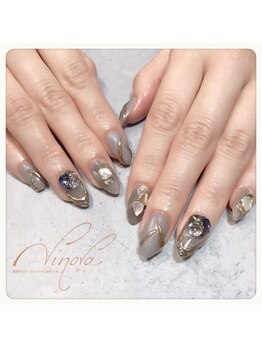 グレー×Vカットビジュー