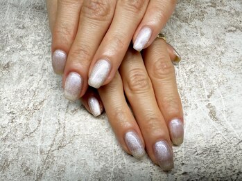 キャンアイドレッシー 三鷹ネイルサロン/マグネットネイル