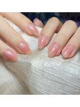ラフィーネ(RAFFINE)/チークネイル
