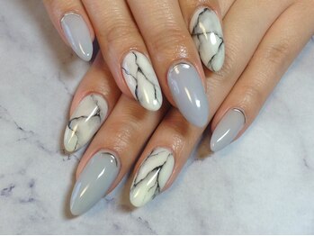 ラウト デコレーションアンドネイルサロン(Lauto Decoration&Nail Salon)/大理石風ネイル