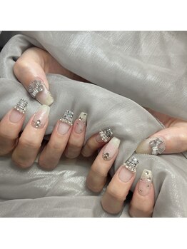 グロー ネイル(Glow Nail)/