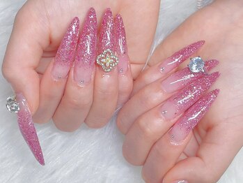 ウェリナ(WELINA)の写真/自然な長さ出しで深爪・短い爪もスラっと美しく♪キレイなフォルムで満足感◎理想の指先に★