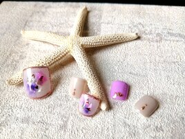 シェルネイル　9440円