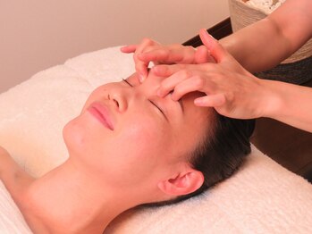 エッセンスマム 東京 プレナタールサロン(Prenatal salon)/眼精疲労・奥の重さ・かすみ目