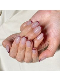 ボルドーフレンチネイル