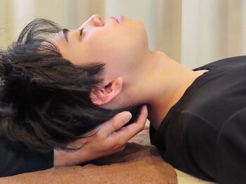 上野毛 よつば整骨院の写真/お悩み箇所No.1☆ガチガチなコリ・急なお痛みまで解決◎お体の状態に合わせたオーダーメイド施術をご提供◎