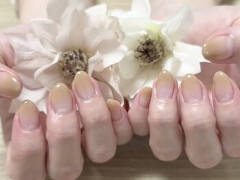 アメリ(ameri)の写真/【上品なデザインで、指先に彩りを♪】お仕事で派手にできない方にもオススメ◎理想の指先を叶えます☆