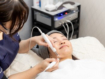 アルテア(Altea)の写真/【ボワールリフティングが長野市に】表情筋の衰えを改善しリフトUP♪年齢と共に現れるしわ・たるみを改善◎