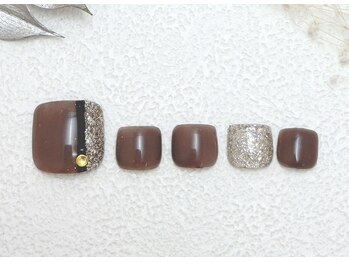ネイル マニシア(Nail Manicia)/ブラウン　フットネイル　田町
