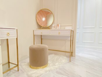 エスラボ オオサカ 心斎橋/各部屋ドレッサー完備