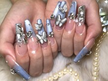 エスフィーネイルサロン ブリーユ(Esfy nailsalon Brille)