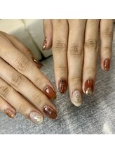 サララ(SALALA)/デザインネイル♪