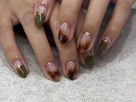 カーキ×べっ甲