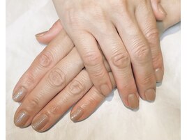 グリッターネイル