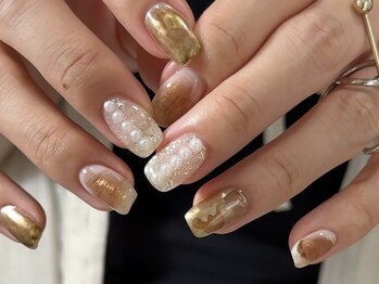 ティム 中津(tim)の写真/短い爪だからこそ可愛くなれるデザイン多数♪シンプル~ニュアンスなど幅広く対応いたします*