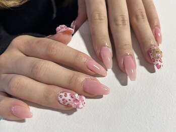 グロウ ネイル(GLOW×NAIL)/Art by MAIKA