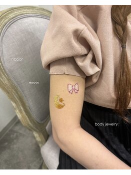 ribbon moon body jewelry