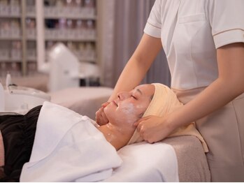 エミュ(emu)/◆フェイシャルマッサージ