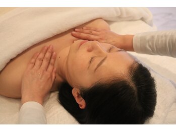 トイ(Toi)/深部リンパにしっかりアプローチ