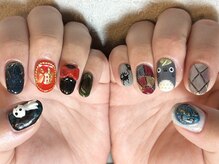 痛ネイル、キャラクターアートもお任せください！