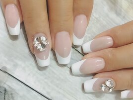 シンプルフレンチネイル