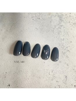 ネイル アル(NAIL ARU)/シルバーミラーがアクセサリー☆