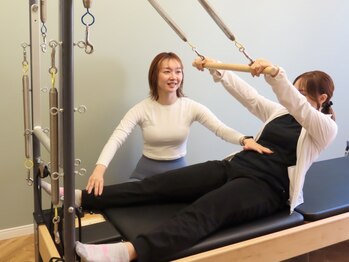 グルーツラボプラス(GLUTES LAB+)の写真/完全個室/初心者歓迎◎/アロマ《マシンピラティス》姿勢の歪みやポッコリお腹へアプローチ♪60分￥5,500