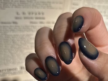 オエル(o'el.)/ネイビーチークネイル