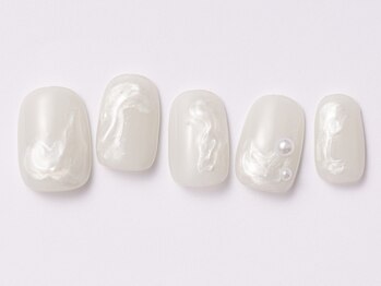 アイ ネイルズ 天神店(I nails)/ぷっくりパール　￥7000