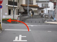 整体術×高濃度水素吸入【ところ整体院】所沢駅前店/突き当りを左に曲がります