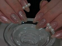 ピンクラメ×パールネイル