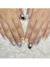 ニケロランシジュ(Nike L'orange)/キャラネイル