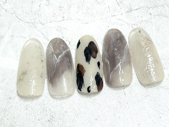 スリール(Sourire)/アニマルネイル