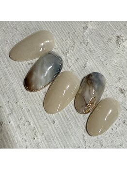 ベレール(Bellell)/シンプルニュアンスネイル